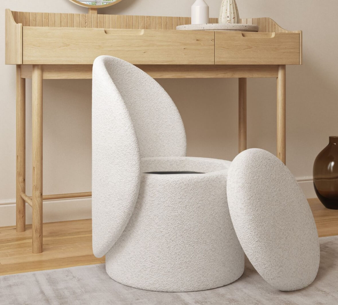 Chaise de rangement en bouclette